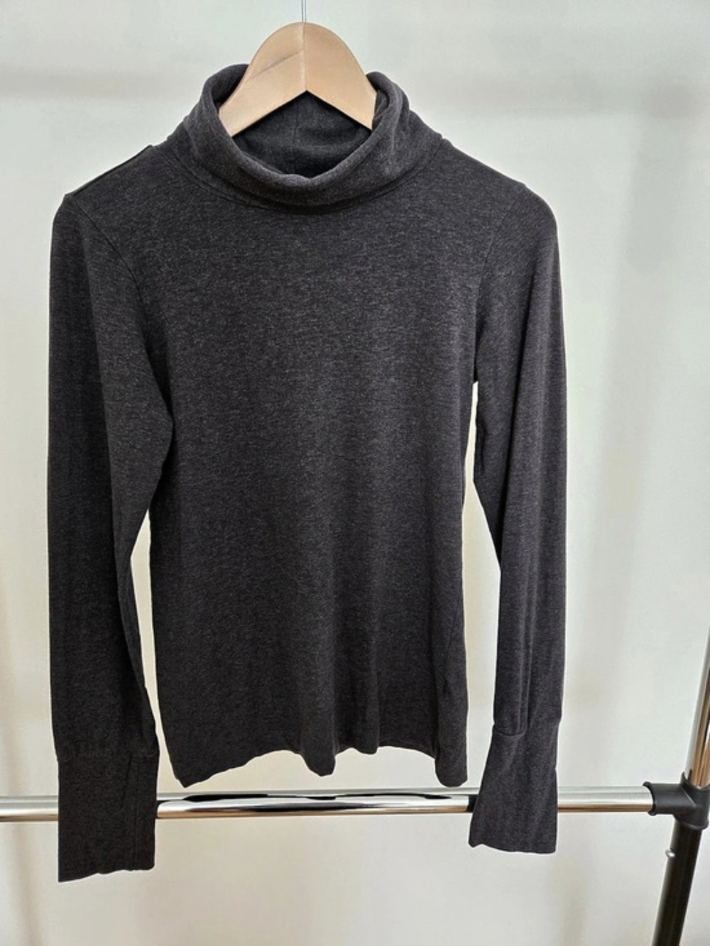 Vintage theory Gray Turtleneck